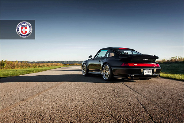 Фото дисков HRE 300 Глянцевая шампань на Porsche 911 IV