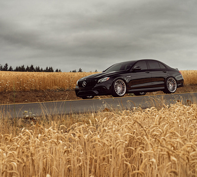 Фото дисков Vossen S17-04 на Mercedes-Benz E-Class (W213, S213, C238)