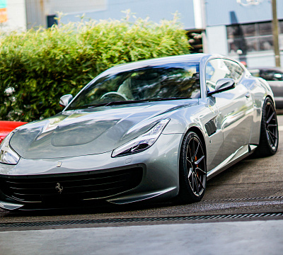 Фото дисков Vossen EVO-2 на Ferrari GTC4Lusso