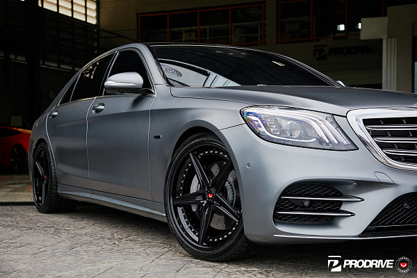 Фото дисков Vossen M-X5 (3-Piece) Черный сатин на Mercedes-Benz S-Class (W222, C217)