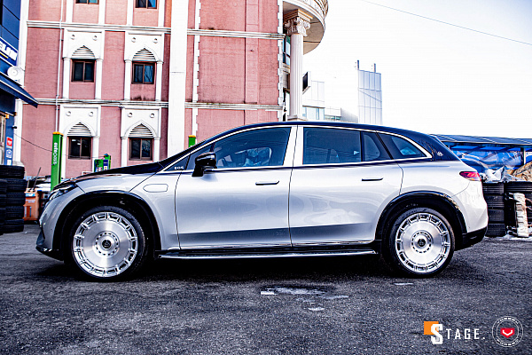 Фото дисков Vossen S21-13 Глянцевый лак на Mercedes-Benz EQS
