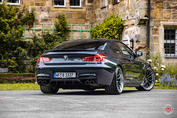 Фото дисков Vossen S17-01 (3-Piece) Глянцевый темный лак на BMW 6/M6 (F06/F13/F12)