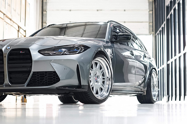 Фото дисков HRE 528 Серебро на BMW 3/M3 (G2x/G80)
