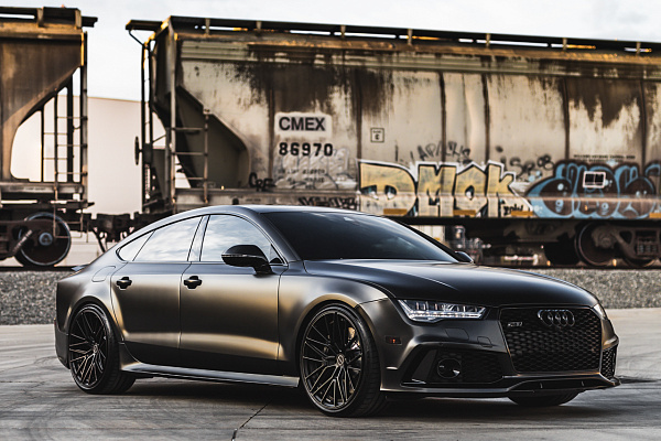 Фото дисков Brixton Forged VL4 Черный сатин на Audi A/RS 7 (4G)