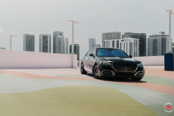 Фото дисков Vossen S21-13 Черный сатин на Mercedes-Benz S-Class (W223)