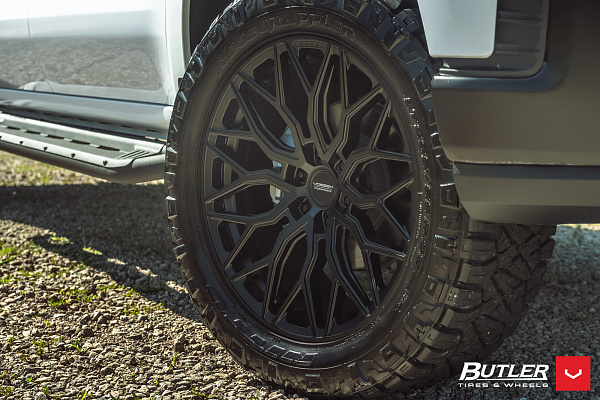 Фото дисков Vossen HF6-3 Черный сатин на Chevrolet Silverado IV
