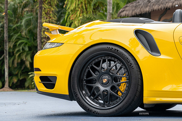 Фото дисков Strasse Wheels SV8 Performance Черный матовый на Porsche 911 VII