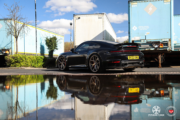 Фото дисков Vossen S21-01 Другой цвет на Porsche 911 VIII
