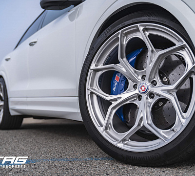 Фото дисков HRE P111SC на Audi Q8