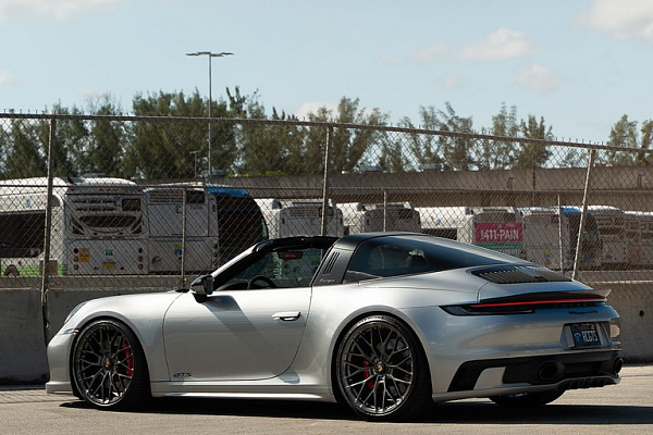 Фото дисков Anrky AN10 Полированный лак на Porsche 911 VIII