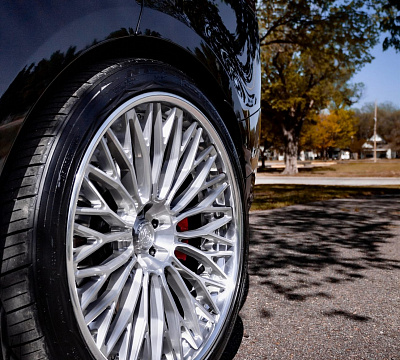 Фото дисков Anrky RF-340 на Range Rover Sport III