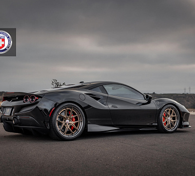 Фото дисков HRE S101SC на Ferrari F8