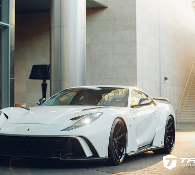 Фото дисков NOVITEC NF10 на Ferrari 812