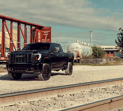 Фото дисков Vossen LCX-02 на GMC Sierra IV