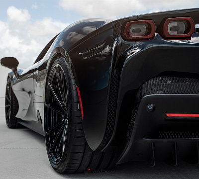 Фото дисков Anrky AN23 на Ferrari 812