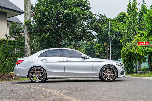Фото дисков Vossen CG-205 Глянцевая бронза на Mercedes-Benz C-Class (W205)