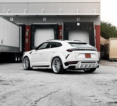 Фото дисков Anrky AN31 на Lamborghini Urus