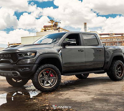 Фото дисков Anrky AN36-S на Ram 1500 V