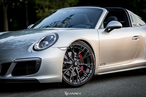 Фото дисков Anrky S2-X5 Глянцевый темный лак на Porsche 911 VII