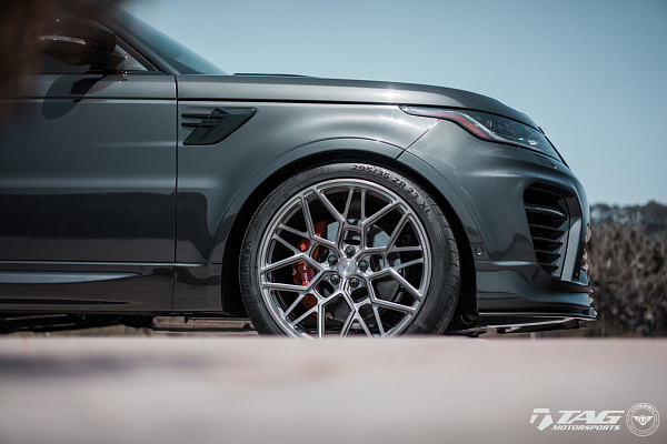 Фото дисков Vossen UV-1 Глянцевый темный лак на Land Rover Range Rover Sport II