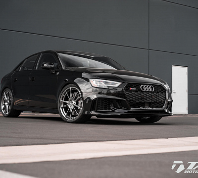 Фото дисков HRE FF04 на Audi A/S/RS 3 (8V)