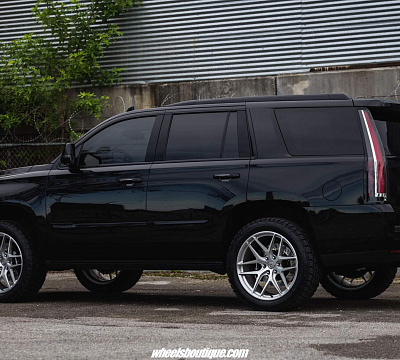 Фото дисков HRE P161 на Cadillac Escalade IV