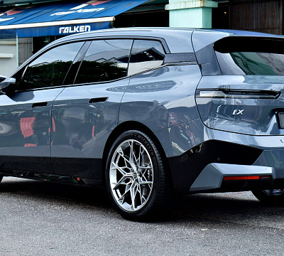 Фото дисков HRE FF10 на BMW iX