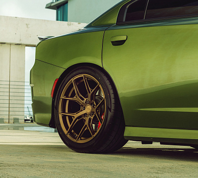 Фото дисков Vossen HF-5 на Dodge Charger VII