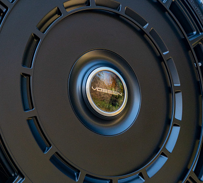 Фото дисков Vossen HF-9 на Land Rover Range Rover V