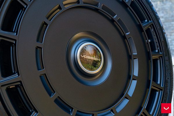 Фото дисков Vossen HF-9 Черный сатин на Land Rover Range Rover V
