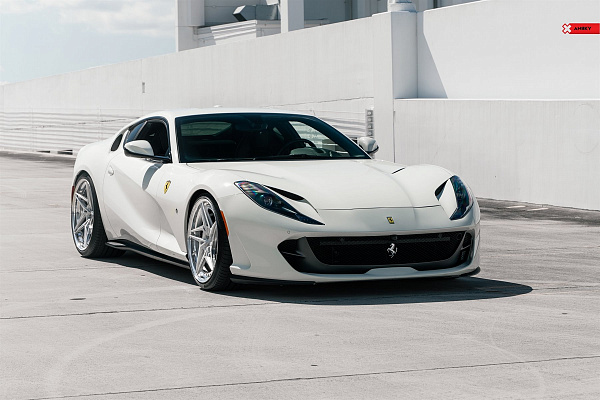 Фото дисков Anrky S3-X3 Глянцевый лак на Ferrari 812