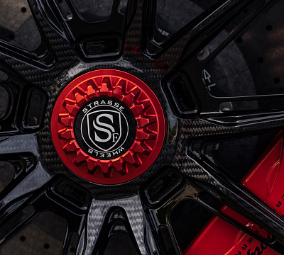 Фото дисков Strasse Wheels SV10-RS Performance на Lamborghini Aventador