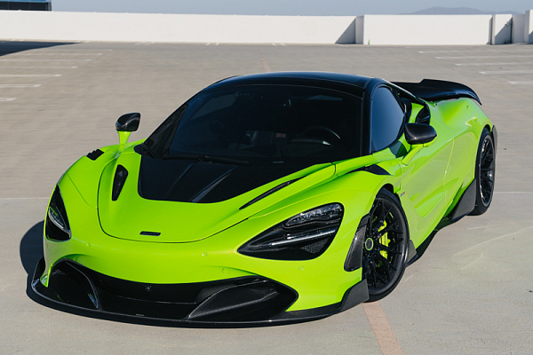 Фото дисков Brixton Forged PF10 Черный глянец на McLaren 720S