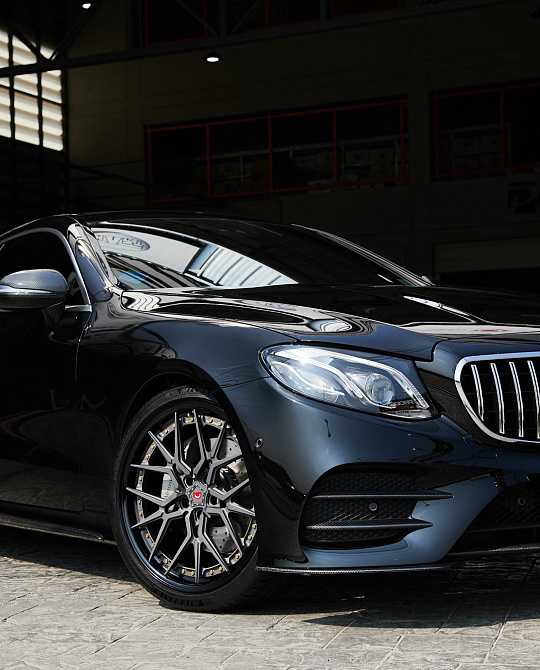 Фото дисков M-X3 (3-Piece) Сатиновый графит на Mercedes-Benz E-Class (W213, S213, C238)