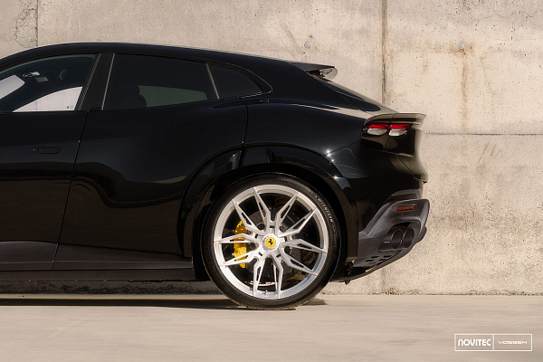 Фото дисков NOVITEC NF11 Глянцевый лак на Ferrari Purosangue