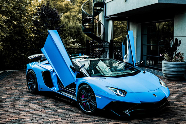 Lamborghini Aventador SV Roadster