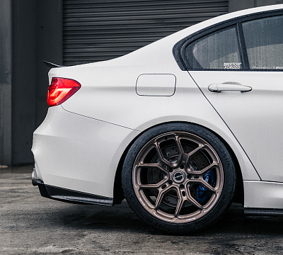 Фото дисков Brixton Forged CM5-RS на BMW 3/M3 (F3x/F80)