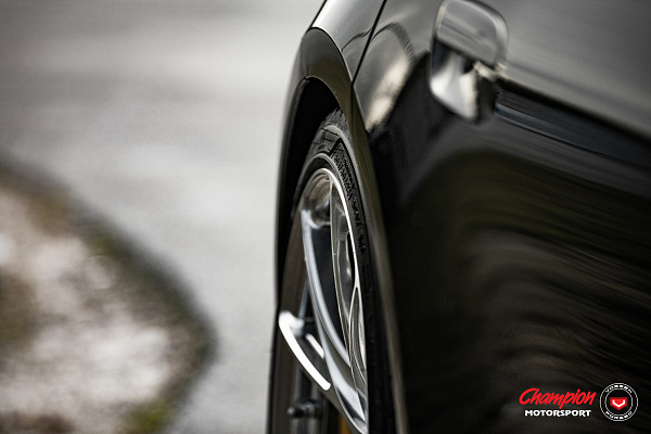 Фото дисков Vossen RS74 Глянцевый тонированный лак на Porsche Taycan I