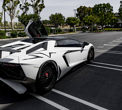 Фото дисков HRE 501 на Lamborghini Aventador