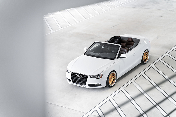 Фото дисков Rotiform OZT Глянцевое золото на Audi A/S/RS 5 (8T)