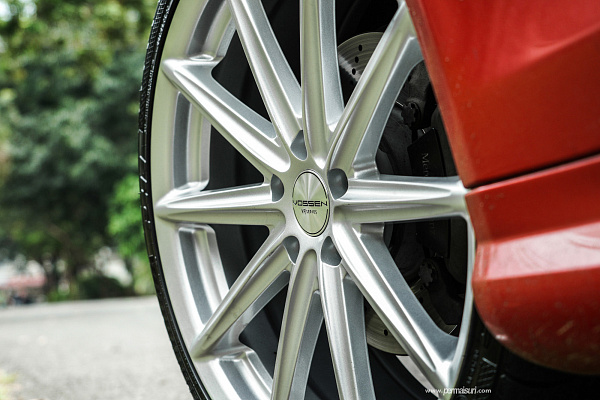 Фото дисков Vossen VFS-10 Серебро на Mercedes-Benz E-Class (W212, S212, C207)
