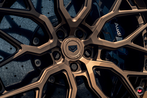 Фото дисков Vossen S17-01 (3-Piece) Сатиновая бронза на Audi A/RS 6 (C7)