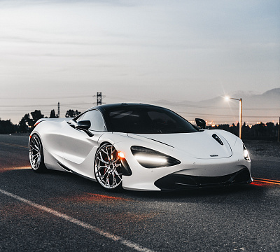 Фото дисков Brixton Forged PF10 на McLaren 720S