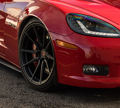 Фото дисков Vossen M-X2 на Chevrolet Corvette C6