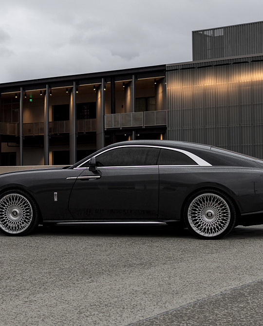 Фото дисков S21-11T Сатиновый лак на Rolls-Royce Spectre