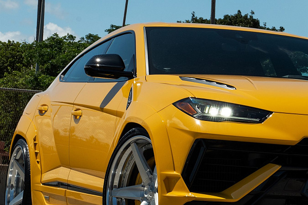 Фото дисков Anrky RS5.3 Глянцевый лак на Lamborghini Urus
