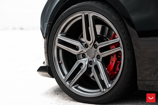 Фото дисков Vossen HF-1 Сатиновый графит на Chevrolet Camaro VI