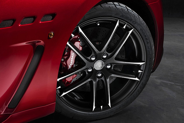 Фото дисков Maserati TROFEO  на Maserati GranTurismo I