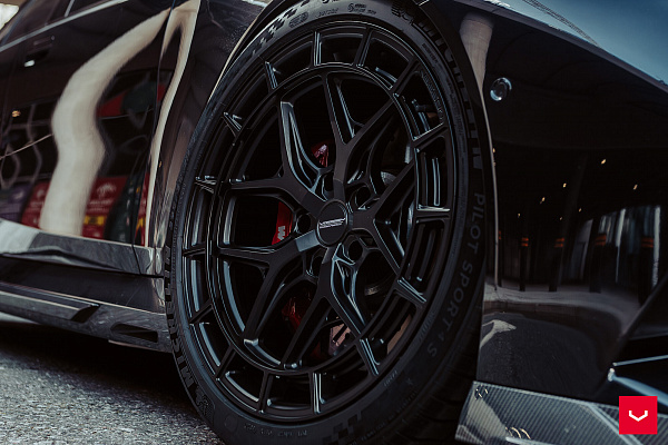 BMW M5 G90