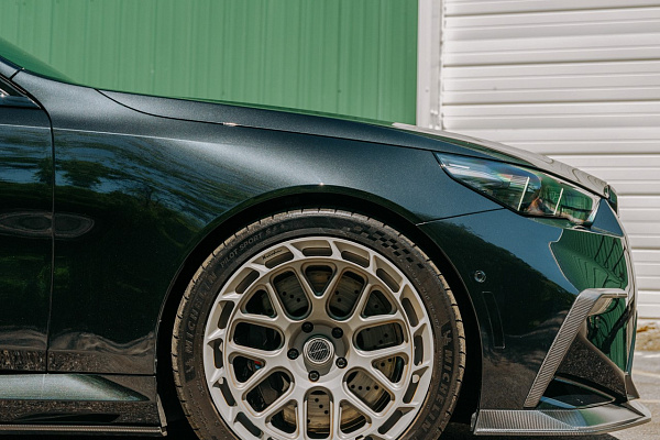 Фото дисков Brixton Forged TR08 AERO1 Другой цвет на BMW 5/M5 (G60/G90)